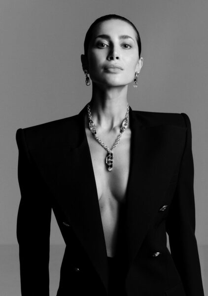 Fashion editorial for Vogue Mexico with makeup bz Magdalena Winska