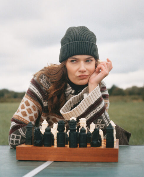 Commercial for Elementy with styling by Ellie Lazarczyk