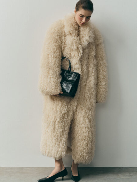 Commercial for L37 with styling by Ellie Lazarczyk