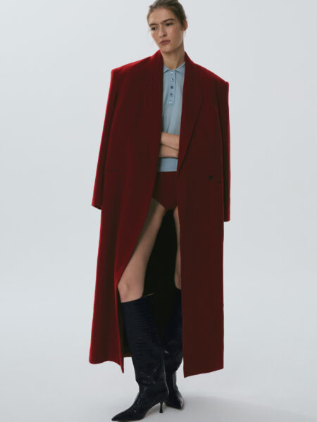 Commercial for L37 with styling by Ellie Lazarczyk