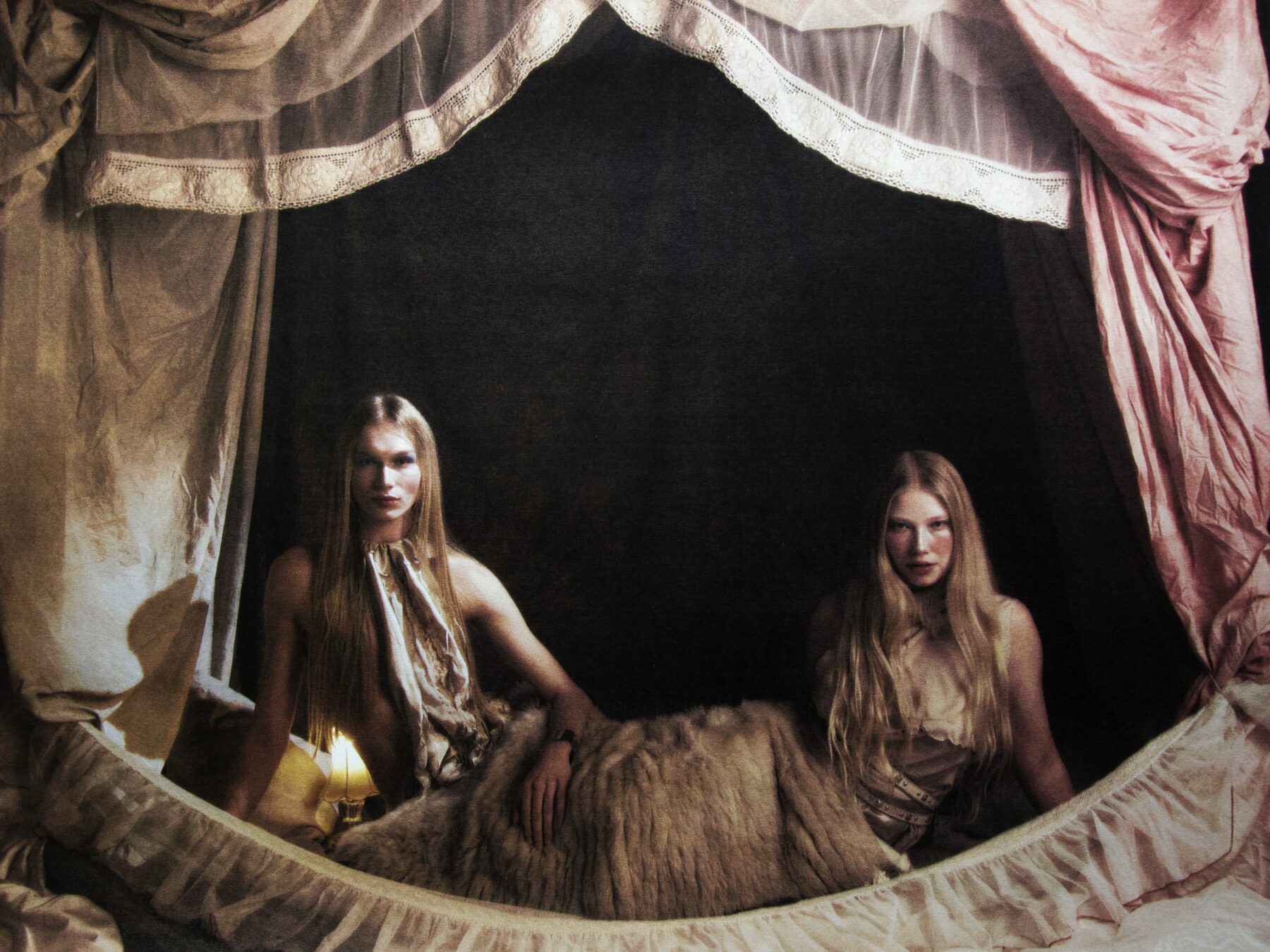 Fashion editorial by photographer Gabriel Szustak