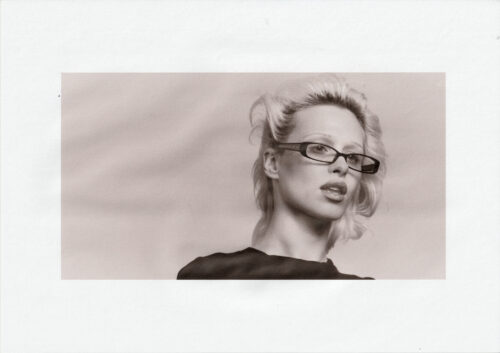 Commercial for Record Glasses with hairstyle by Max Michalowski