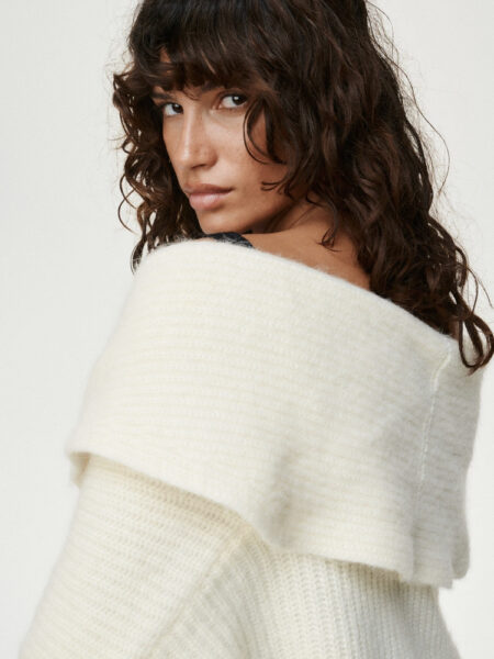 Campaign for Bondi with hairstyle by Max Michalowski